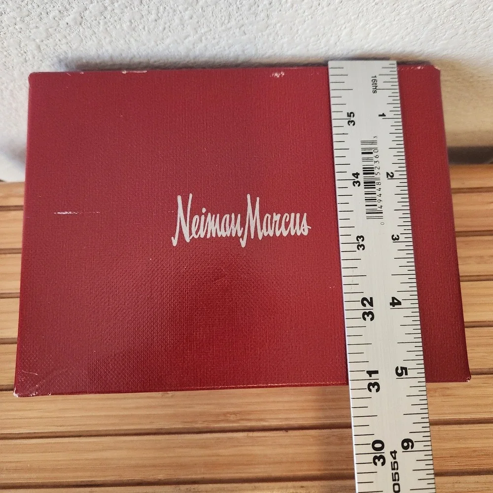 VTG Red Gray Neiman Marcus Christmas Small Gift‎ Box With Original Tissue Paper